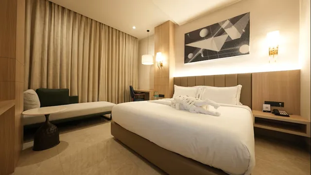 غرفة بريميوم مفردة، Pride Elite Raipur 2/4