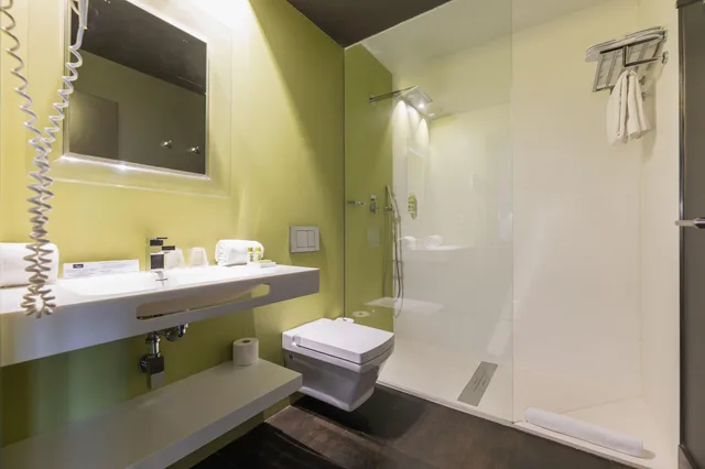 جناح كومفورت بسرير فردي، Myr Plaza Mercado Spa 9/10