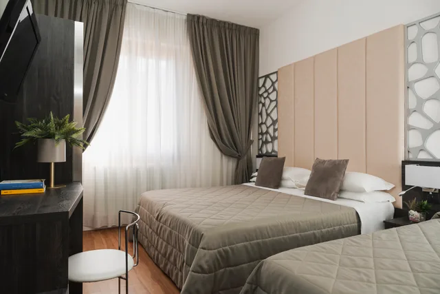 غرفة كلاسيكية ثلاثية، Hotel Re Enzo 2/5
