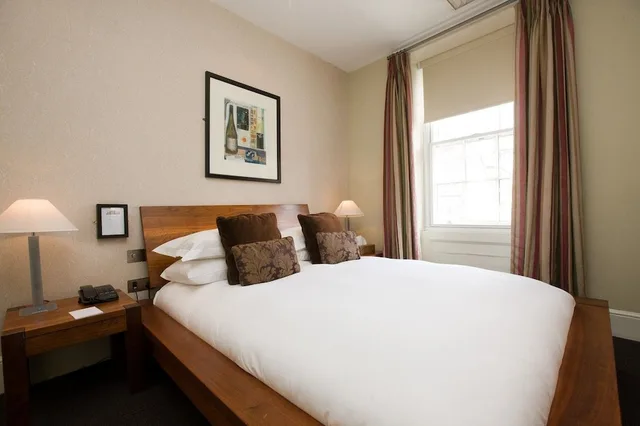غرفة كلاسيكية بسرير مزدوج، Hotel Du Vin & Bistro Henley-On-Thames 2/6