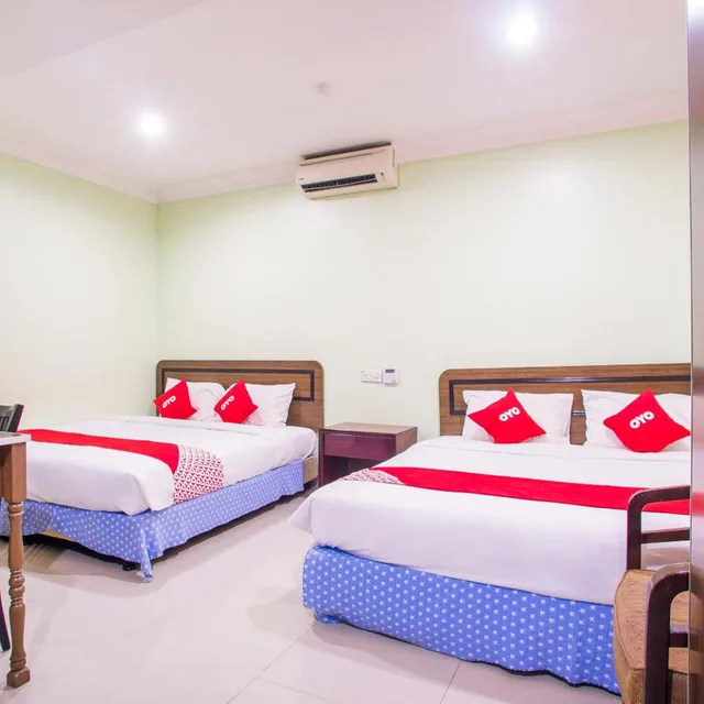 جناح عائلي، Hotel O Casavilla Hotel 3/10