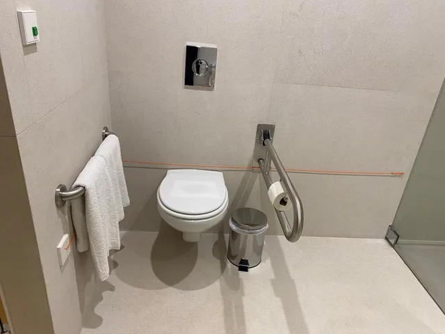Twin Room Reduced Mobility، Montebelo Mosteiro de Alcobaca Historic Hotel 6/8