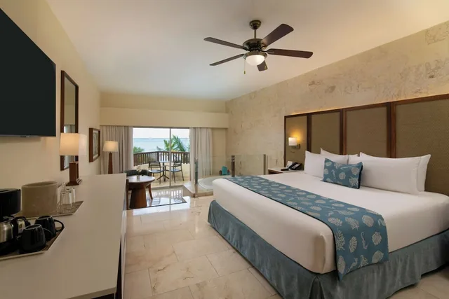 Premium, Junior Suite, King Bed, Ocean Front, Hot Tub، Impressive Premium Punta Cana 1/9