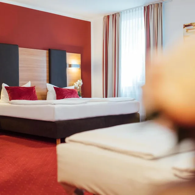 غرفة عائلية، Hotel Andra 7/10