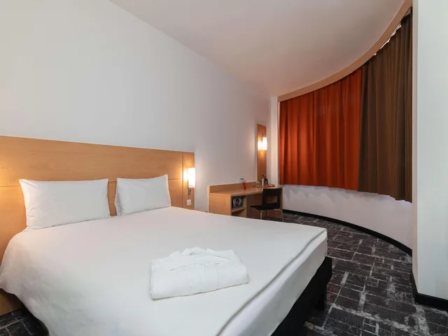 Premium, Double Bed, City View, Ibis Astana Hotel 1/10