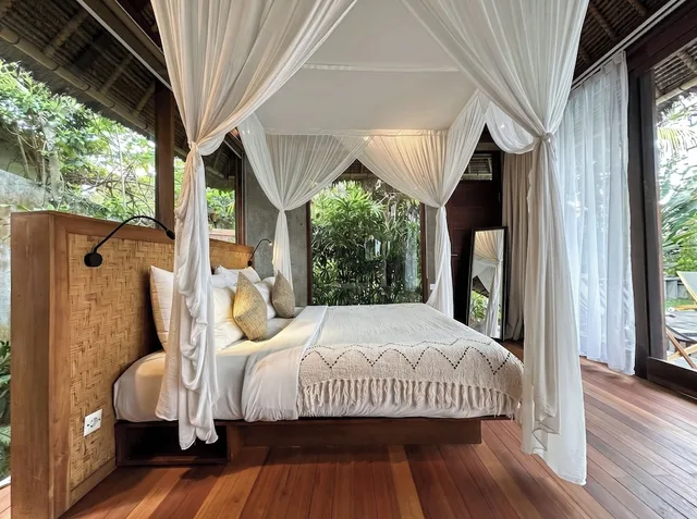 بنغل تنفيذي بسرير كينج، Zin Berawa Villas & Bungalows 5/10