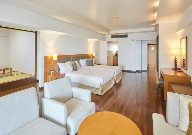 غرفة بإطلالة على البحر بغرفتي نوم بأرضية تاتامي، Hotel Mahaina Wellness Resort Okinawa 3/8