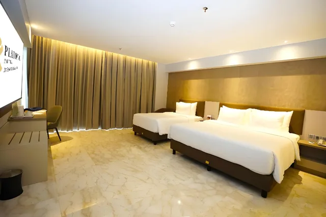 غرفة ديلوكس عائلية ثلاثية بسرير كينج وسرير فردي، Platinum Hotel Jimbaran Beach Bali 1/1