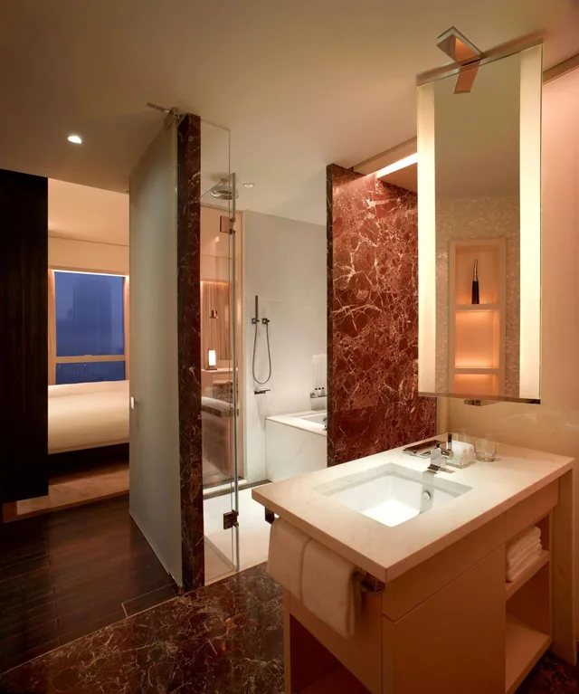 Room, King Bed, Tower View، Grand Hyatt Guangzhou 2/3