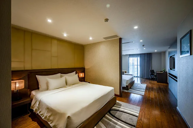 غرفة بريميير عائلية بسريرين كينج، Malibu Hotel 1/2