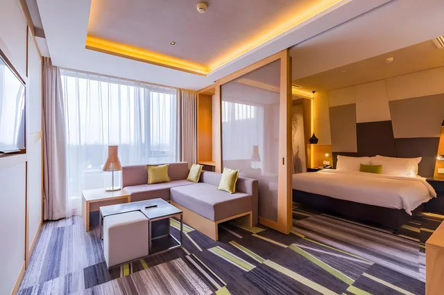 Bamboo, Suite, Queen Bed, BeiJing Qianyuan Hotel 1/1