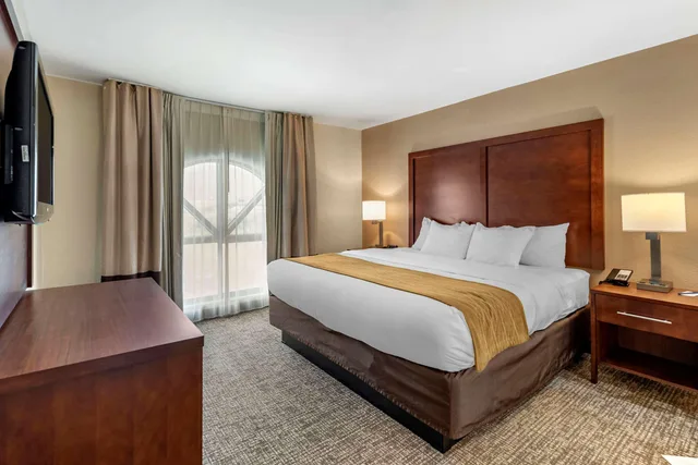 Suite, King Bed, Comfort Inn Lafayette I-65 1/4