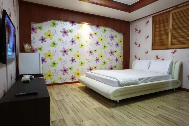غرفة قياسية بسرير مزدوج، Galleria Hotel 3/10