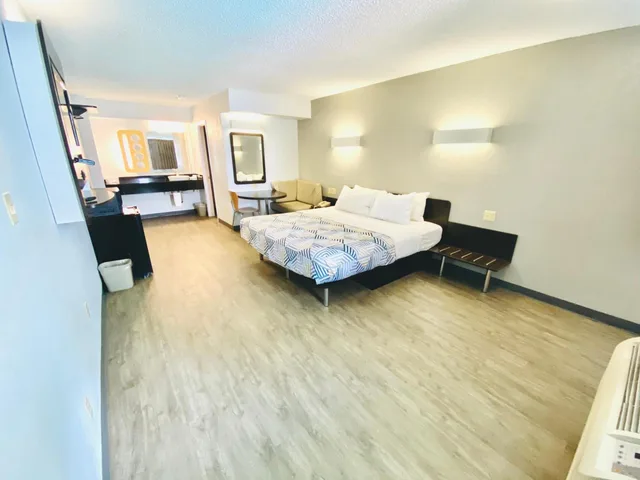 غرفة بسرير كينج، Motel6 Boerne, TX 5/10