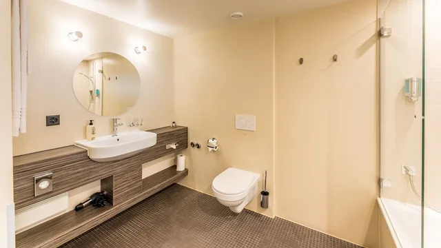 Superior, Queen Bed, Boutique Hotel St Georg 4/4