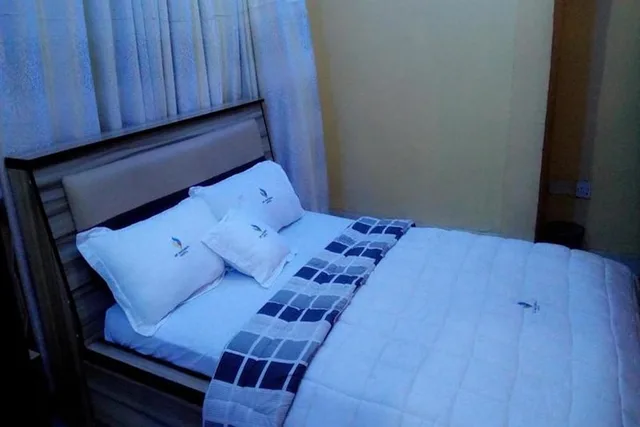 غرفة مفردة بسرير مزدوج، Mayoral Hotel & Suite 3/3