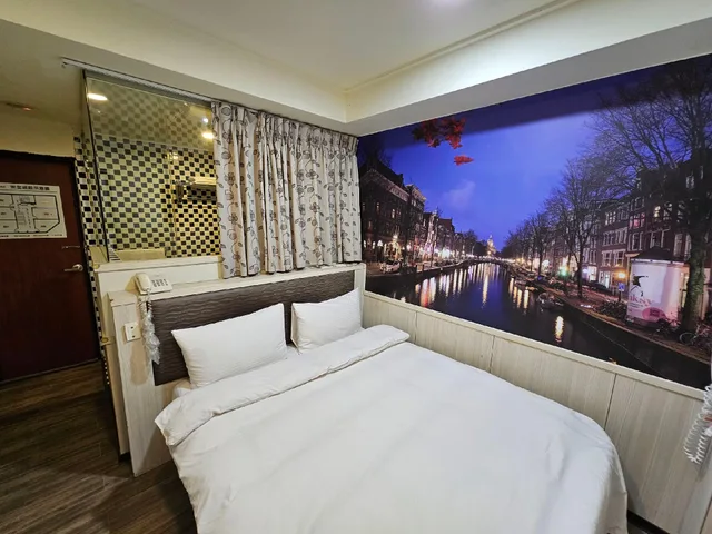 غرفة قياسية بسرير مزدوج، Galaxy Mini Inn 1/1