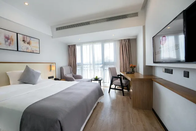 Comfortable, King Bed، Shenzhen Hongdu Hotel 1/2