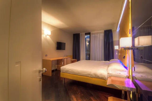 غرفة كلاسيكية بسريرين منفصلين بشرفة، Hotel Garda 4/8