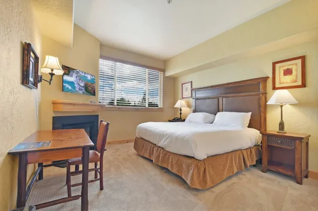 جناح بغرفتي نوم، Silverado Lodge 3/6