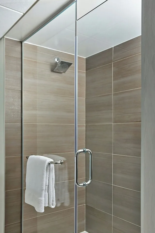 غرفة تنفيذية بسرير كينج، Marriott Bethesda 5/6