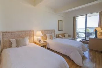 Comfort, Single, Twin Beds, Ocean Front، Hotel Moon Beach Okinawa 1/1