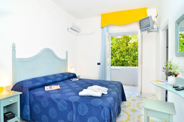 غرفة كلاسيكية بسرير مزدوج أو سريرين منفصلين، Hotel San Francesco 4/6