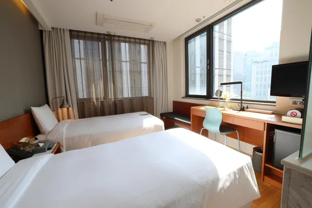 Adjoining, 3 Rooms, Exclusive Level، Seoul Hotel ShinShin Myeongong 3/10