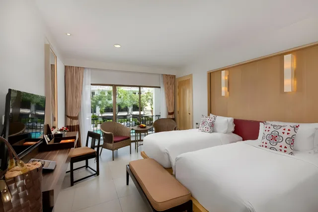 غرفة ديلوكس بسريرين منفصلين بإطلالة على المسبح، Sawaddi Patong Resort & Spa 1/1