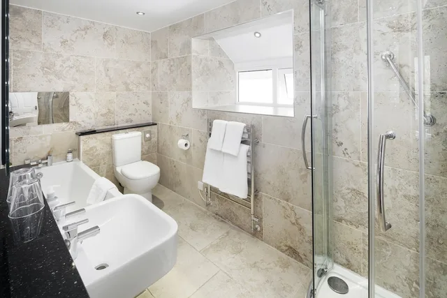غرفة ديلوكس بسرير مزدوج بشرفة، Hawksmoor Guest House 1/2