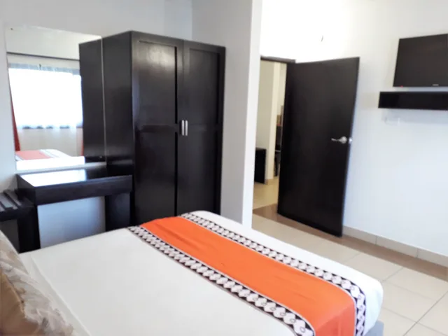 شقة ديلوكس بسريرين منفصلين بغرفتي نوم مع أريكة، Suva Motor Inn 5/9