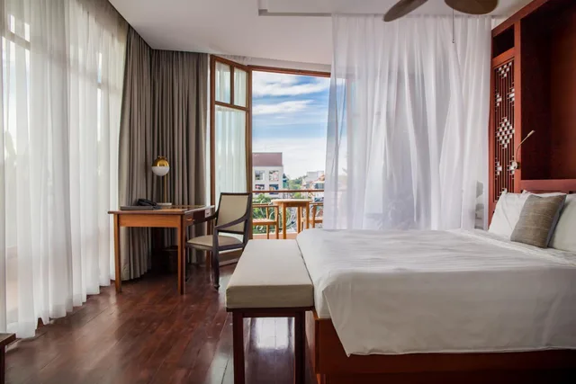 جناح بانورامي، Amanjaya Pancam Suites Hotel 5/10