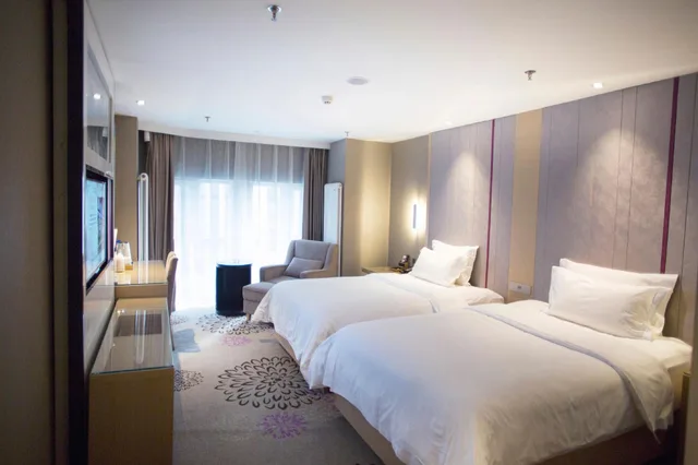غرفة بزنس بسريرين منفصلين، Lavande Hotels (Harbin Haxi Railway Station) 2/2