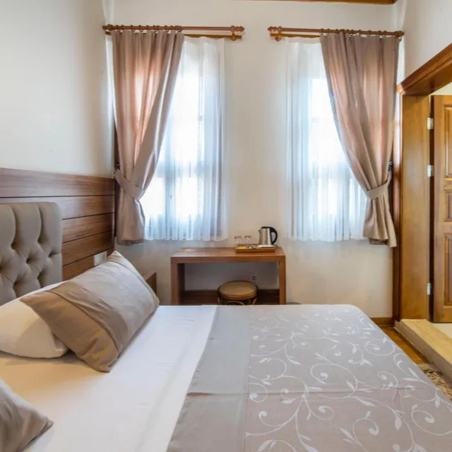Small Double, Armistis Hotel 5/10
