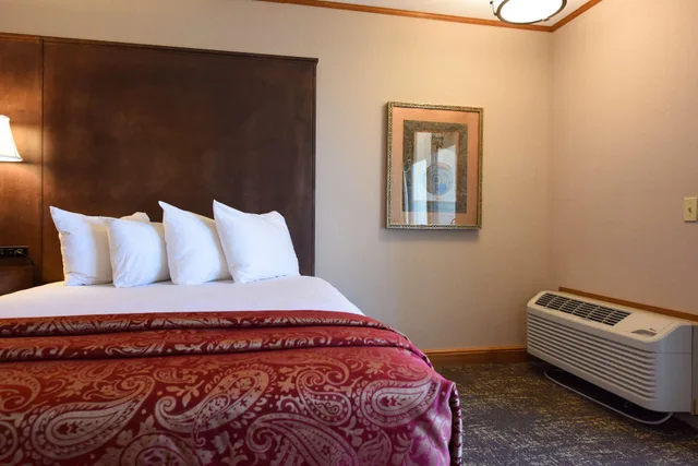 غرفة بسرير كينج، Best Western Plus Dockside Waterfront Inn 6/6
