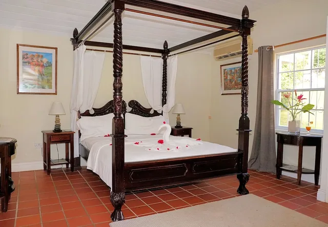 استوديو كبير بسرير كوين، Marigot Beach Club and Dive Resort 3/4