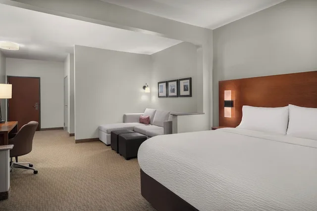غرفة قياسية بسرير فردي، Comfort Suites La Porte - Baytown 1/5