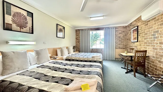 غرفة عائلية بسريرين كوين، Golden Grain Motor Inn 3/10