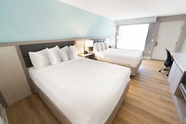 غرفة قياسية بسريرين كوين، Best Western Seaside Inn 2/10