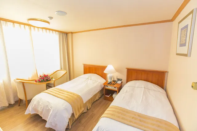 غرفة قياسية بسريرين منفصلين، Sejong Hotel Chuncheon 3/5