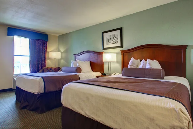Standard, Single, 2 Queen Beds، Key West Inn Tunica 2/4