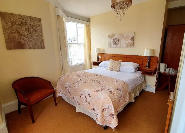 Standard, Double Bed, Rivelyn Hotel 1/7