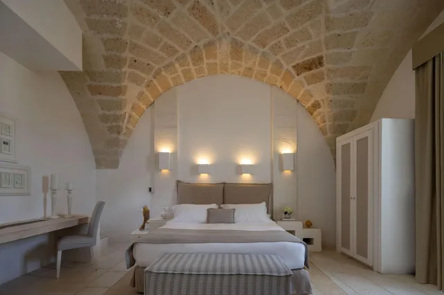 جناح ديلوكس، BAGLIONI MASSERIA MUZZA RESORT & SPA 2/6