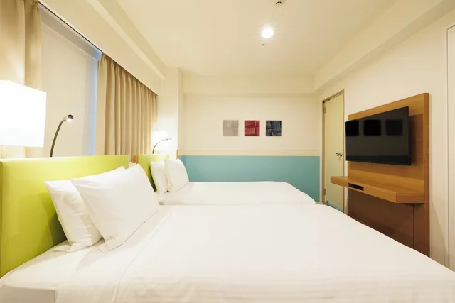 غرفة بريميوم بسريرين منفصلين للمدخنين، Ana Holiday Inn Sapporo Susukino 3/10