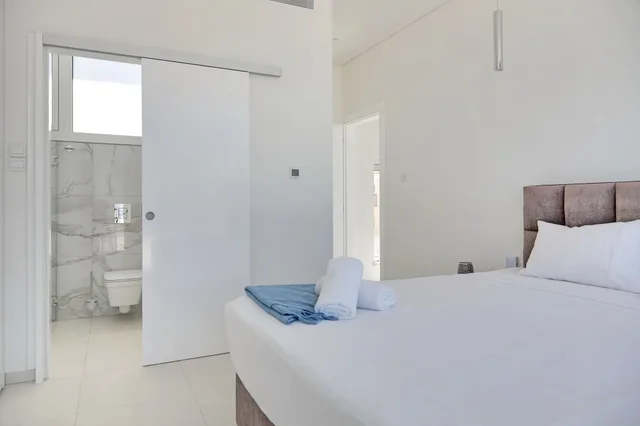 3 Bedrooms, Villa, Sunrise Seaview Villas 10/10
