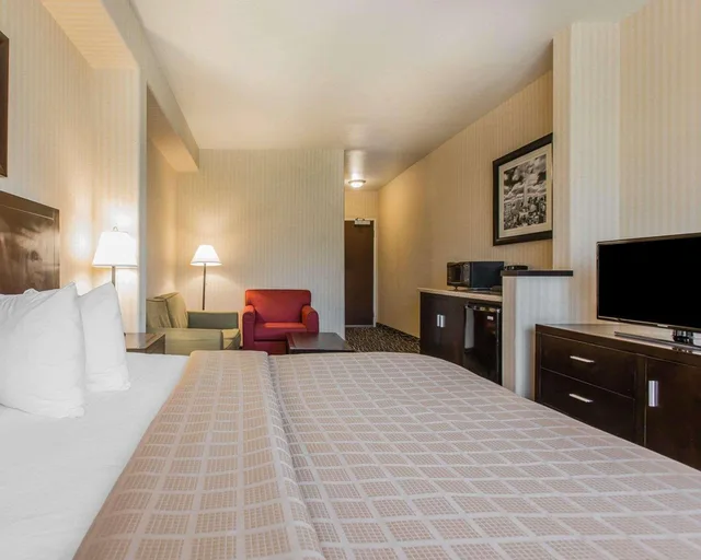 suite, Quality Inn Rosemead-Los Angeles 1/2