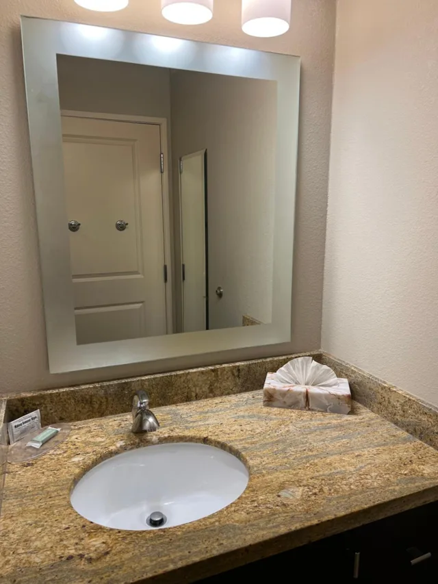 Renovated, Studio, 2 Queen Beds، TownePlace Suites Williamsport 4/4