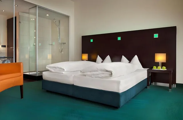 غرفة بسريرين منفصلين، The Cloud One Munchen-Hauptbahnhof, part of the Motel One Group 1/6