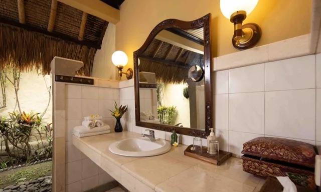 فيلا بإطلالة على البحر، Alam Anda Ocean Front Resort And Spa 8/10
