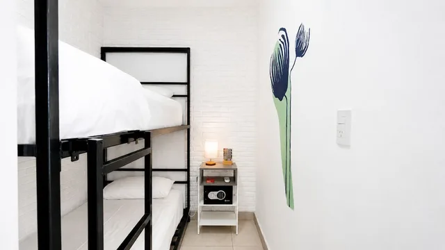 Compact, Twin Beds, Bunk Bed, Private Bathroom، Socialtel Salta Argentina 6/8